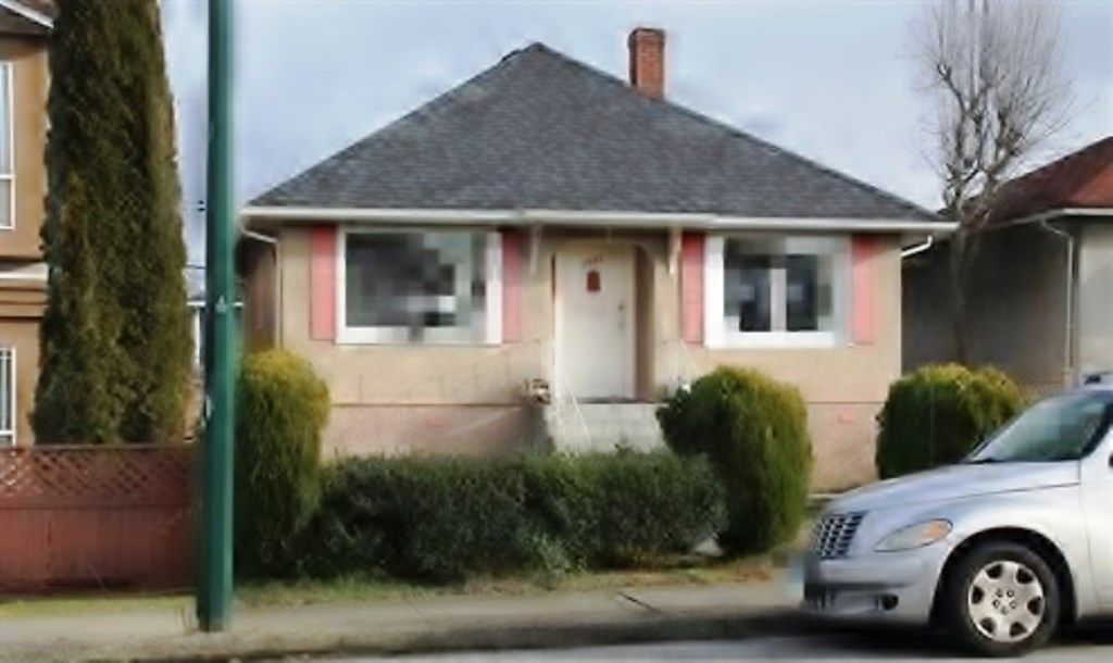I have sold a property at 5092 CLARENDON ST in Vancouver
